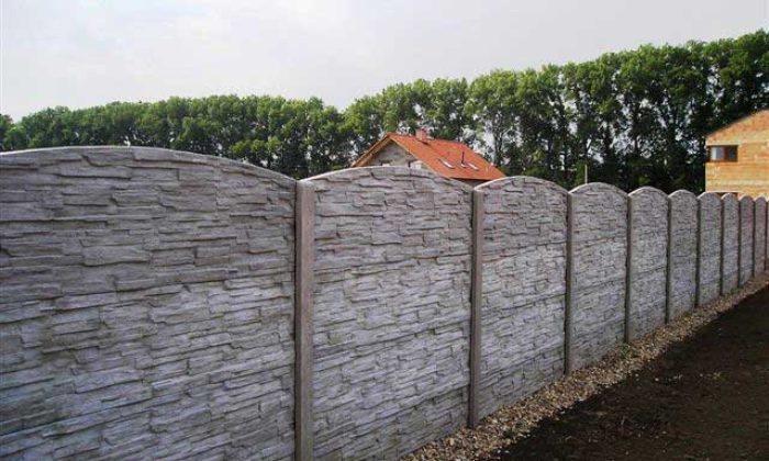 Betonový plot 2