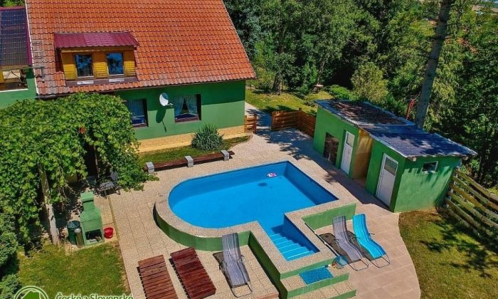 Chalupa Hradišek s bazénem - Klobouky u Brna