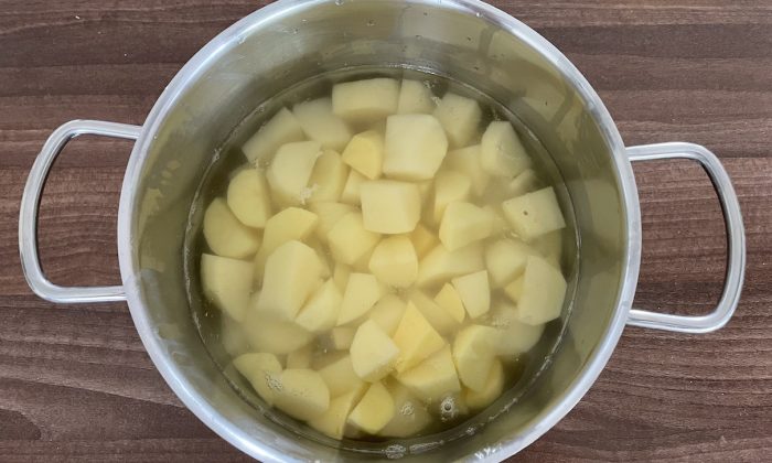 Voda z brambor