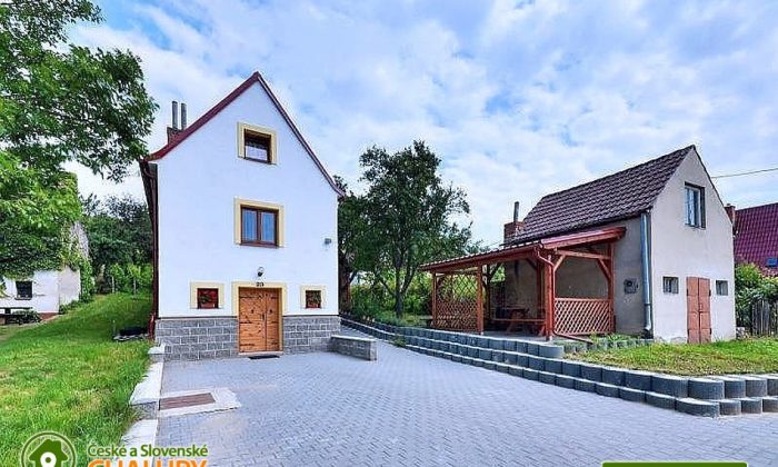 Vinný sklep s ubytováním - Vinařství Maixner