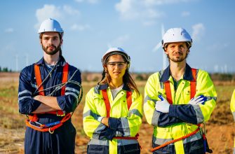 pracovnici-pracovne-oblecenie